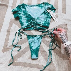 Frankie’s Bikini’s set tie dye teal and emerald scrunch top and thong bottom XS